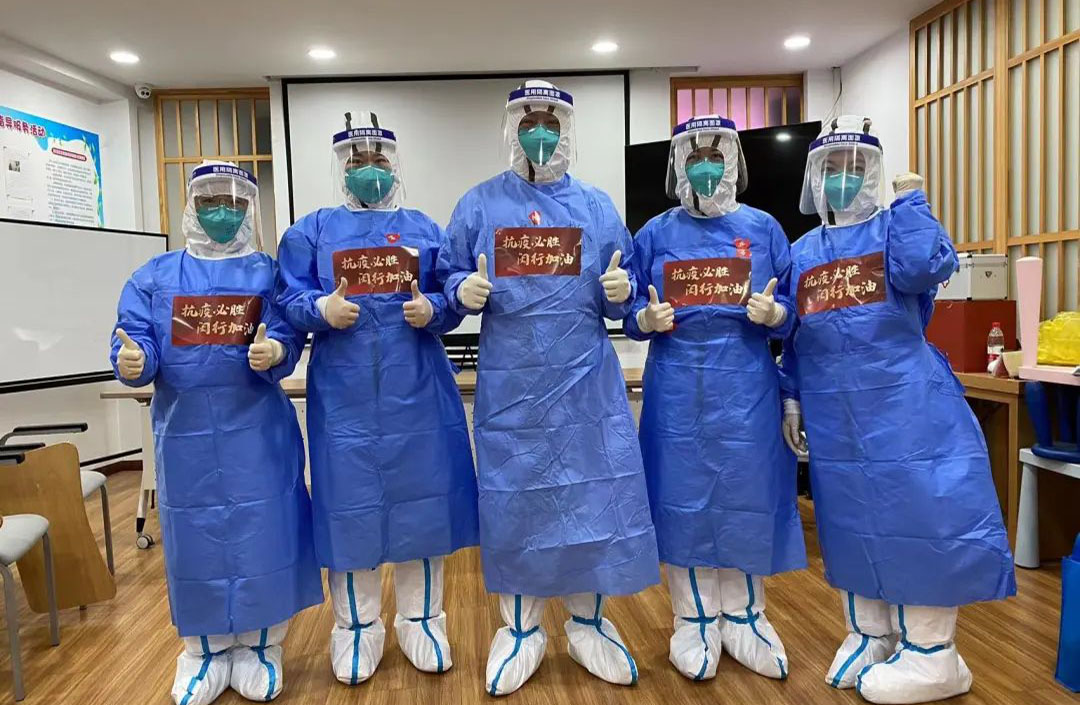 坚守待春归｜上海新起点康复医院支援浦西核酸采样工作